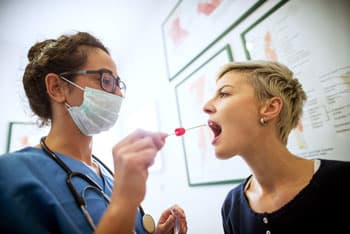 mouth-swab-genetic-test